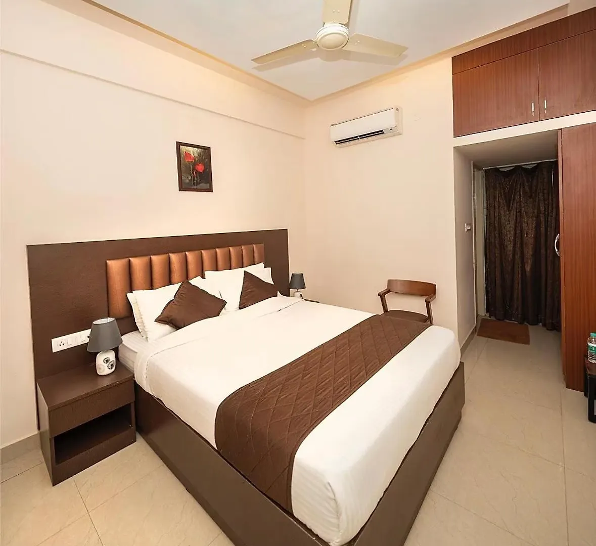 Hotel Ram Super New Delhi India